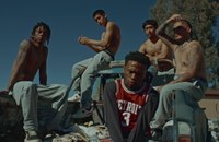 Watch: Lil Nas X machts mit Kevin Abstract