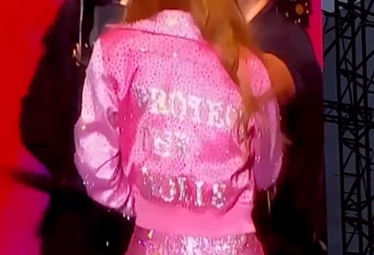 Watch: Mariah Carey unterstützt die Protect The Dolls-Kampagne