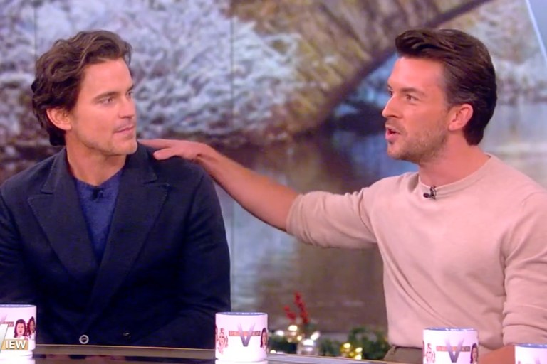 Watch: Matt Bomer und Jonathan Bailey besuchten The View