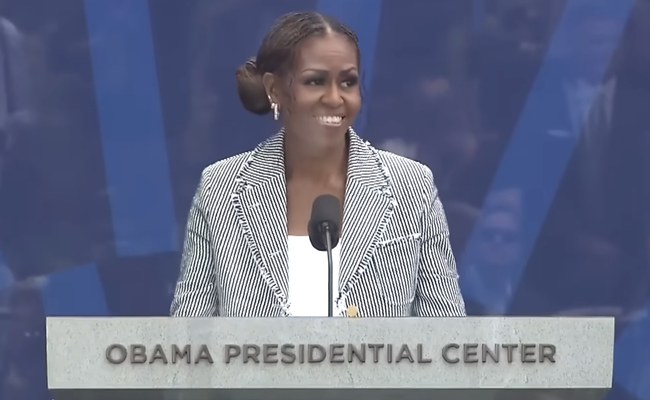 Watch: Michelle Obama hebt in ihrer Rede die Ehe für alle hervor