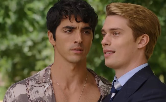 Watch: Möchtest Du bei Red, White & Royal Wedding mitspielen?