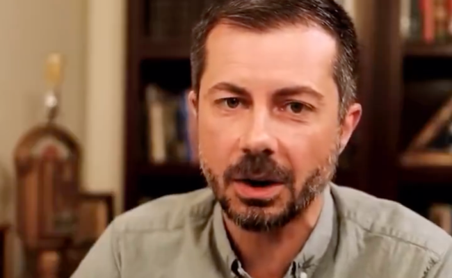 Watch: Pete Buttigieg beantwortet Fragen von TikTok-Usern - sehr direkt, wie immer!