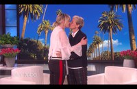 Watch: Portia s Best Birthday Presents for Ellen s 60iest