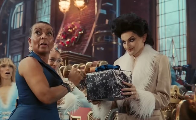 Watch: Rechtsaussen tobt wegen diesem Xmas-Spot der britischen Drogeriekette Boots