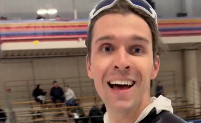 Watch: Schwuler Eisschnellläufer gewinnt Silber und Bronze...