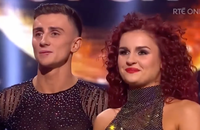 Watch: Schwuler Olympionike holt Höchstpunktzahl bei Dancing With The Stars