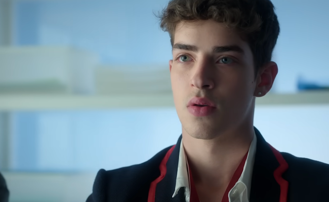 Watch: So hast Du Elite-Star Manu Ríos noch nie gesehen