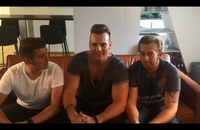 Watch: The Baseballs grüssen die gay.ch-Leser