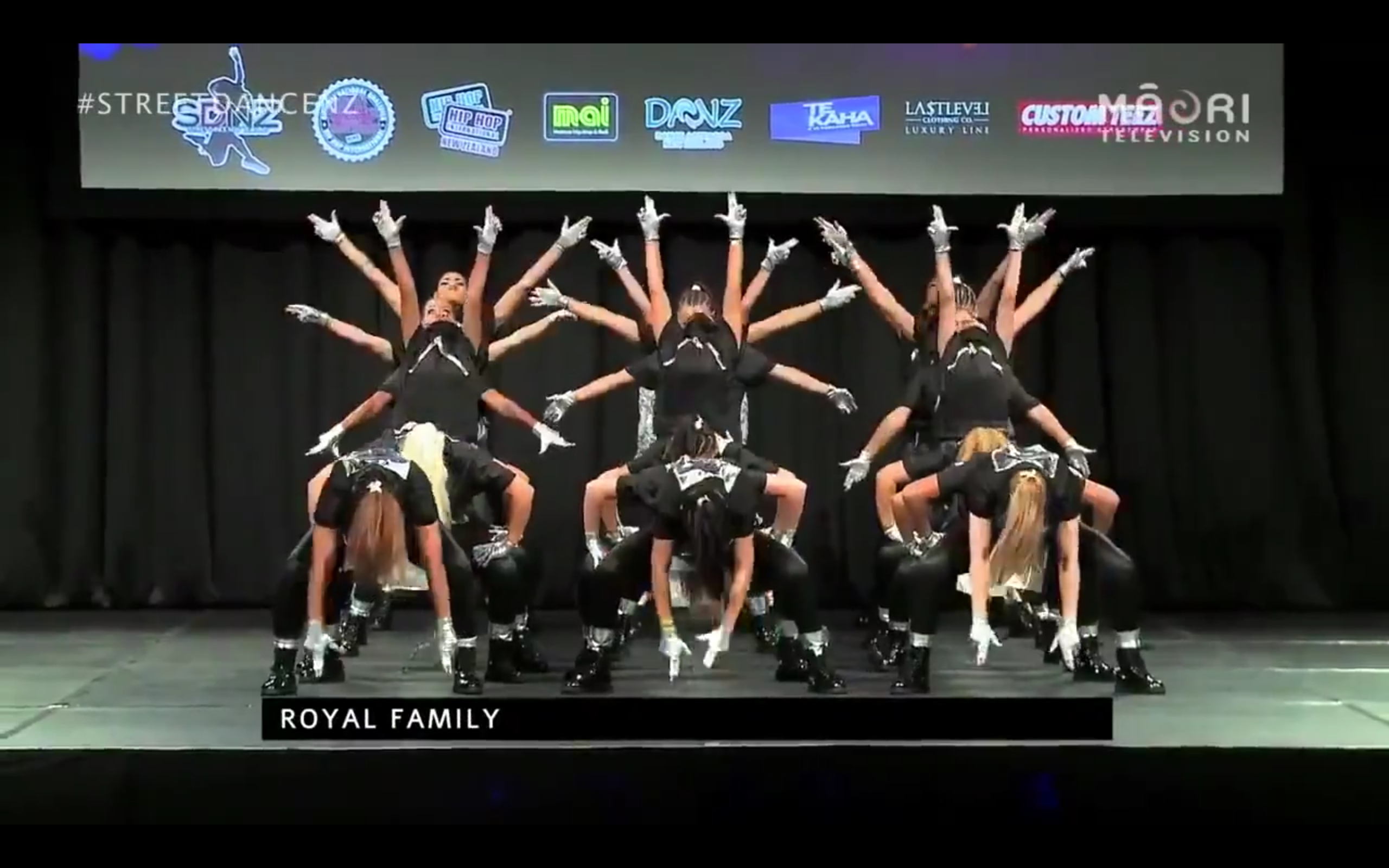 Watch The Royal Family Dance Crew — GAY.CH · Alles bleibt anders!