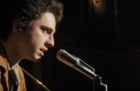 Watch: Timothée Chalamet als Bob Dylan