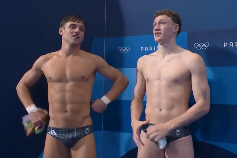 Watch. Tom Daley & Noah Williams gewinnen Silber