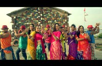 Watch: Transgender Band performt Happy auf indisch