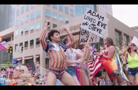 Watch: Trevor Noah über Corporations at Pride
