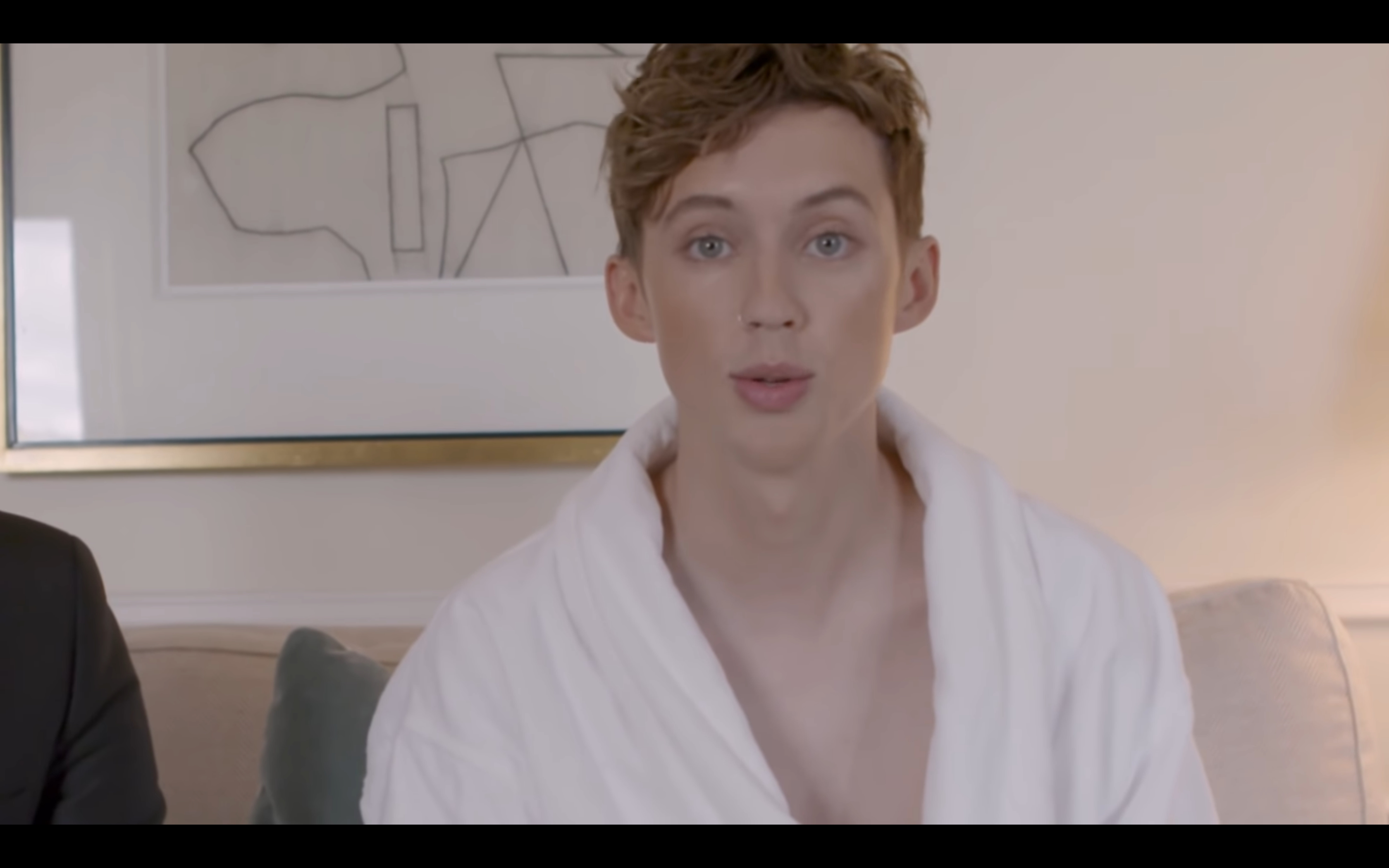Watch Troye Sivans erstes Mal... bei den Globes — GAY.CH · Alles bleibt anders!