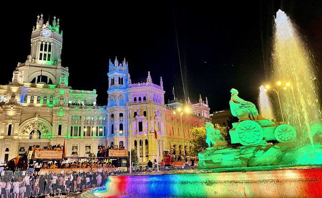 Watch: Was für ein Millionen-Pride-Weekend...