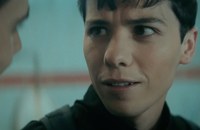 Watch: What It Feels Like For A Girl - die neue queere BBC-Serie