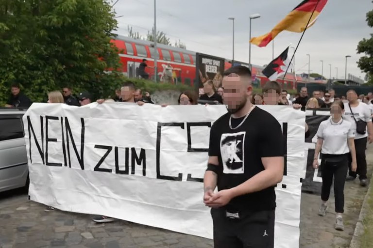 Watch: ZDF aspekte - Der Vormarsch der extremen Rechten