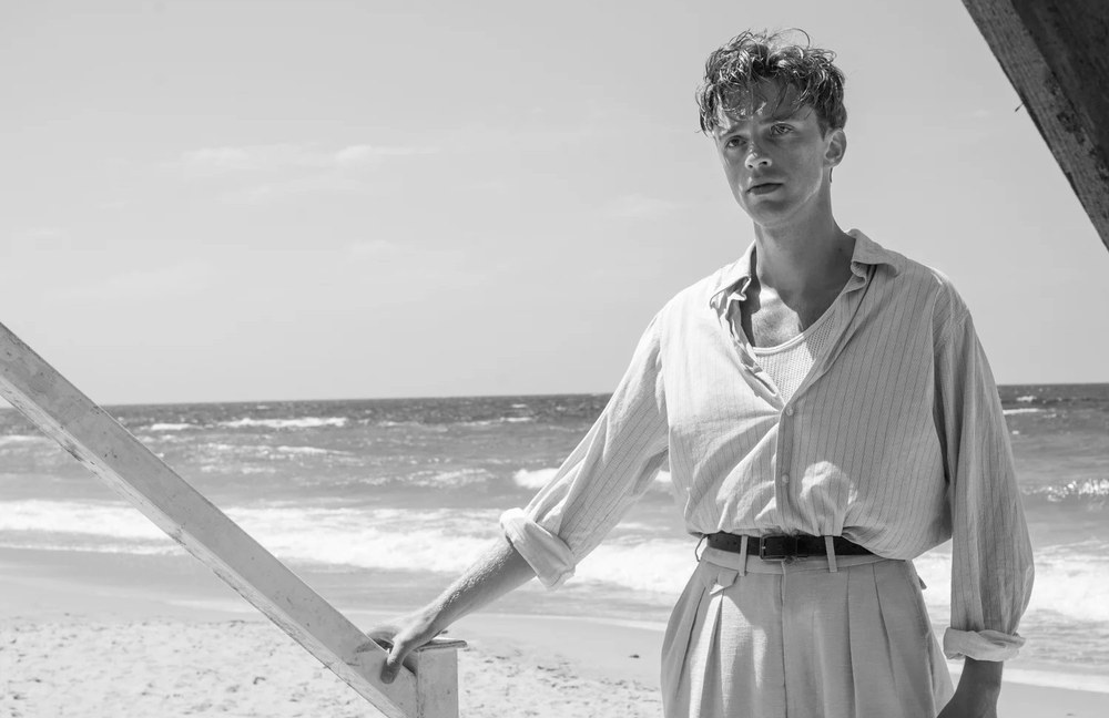 FILM: L'Étranger - Der Fremde