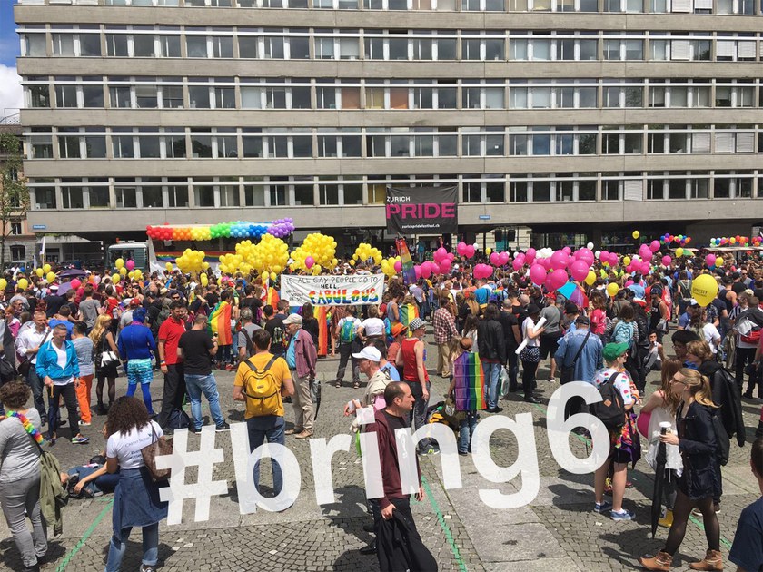 Zurich Pride Festival Demonstration — GAY.CH · Alles bleibt anders!