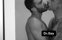 DR. GAY: Wie soll ich meinem Partner sagen, dass es mich antörnt, wenn wir beim S*x beobachtet werden?