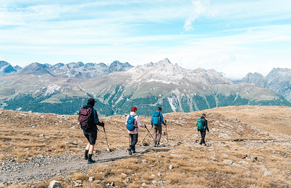 TRAVEL: Pride auf 3303 Metern: Queeres Wandern im Engadin