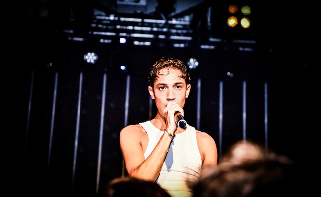 INTERVIEW: Der norwegische ESC-Star Kyle Alessandro im Interview