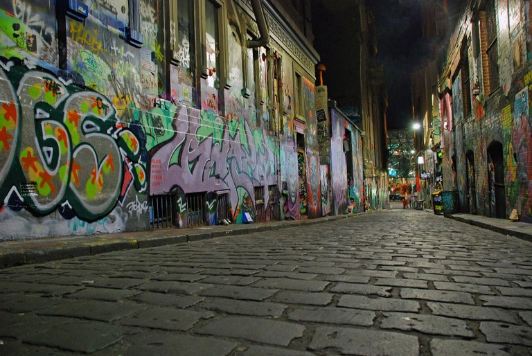 AUSTRALIEN: Nach LGBTI+ feindlichen Protesten: Nazi-Gesten stehen neu unter Strafe