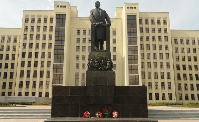BELARUS: Parlament will "Förderung" von LGBTI+ unter Strafe stellen