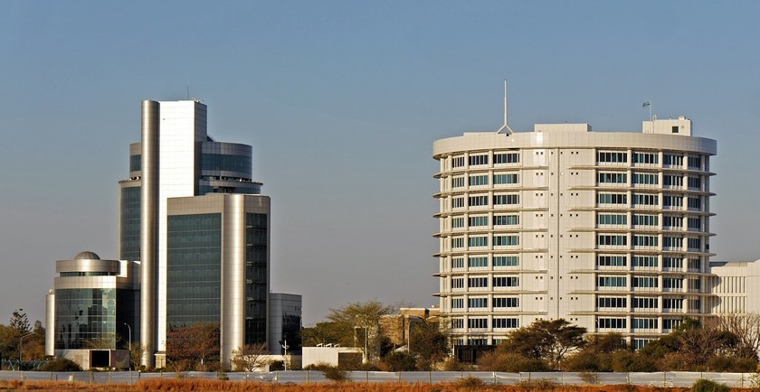 BOTSWANA: Neue Parteien schliessen sich dem Fall über die Öffnung der Ehe an