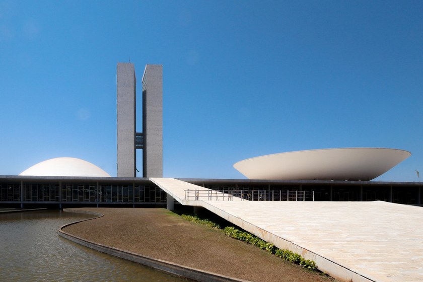 BRASILIEN: Neue KI-Plattform soll helfen LGBTI+ Feindlichkeiten aufzuspüren BRASILIEN: Neue KI-Plattform soll helfen LGBTI+ Feindlichkeiten aufzuspüren