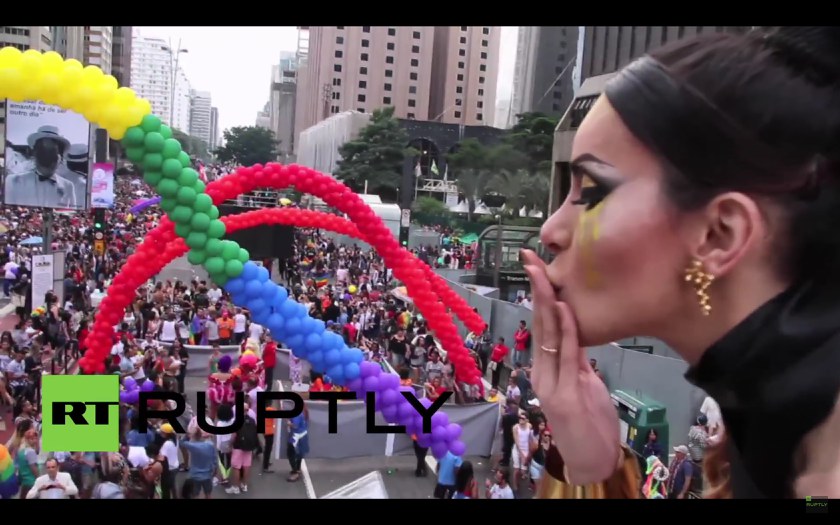 BRASILIEN: Wieder Hunderttausende an der Sao Paulo Pride