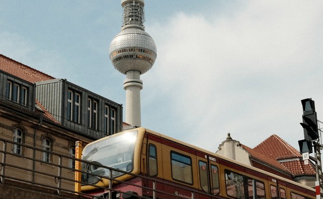 DEUTSCHLAND: Polizei-Razzia in queerem Zentrum in Berlin