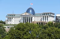 GEORGIEN: Präsidentin schickt Anti-LGBTI+ Gesetz zurück ins Parlament