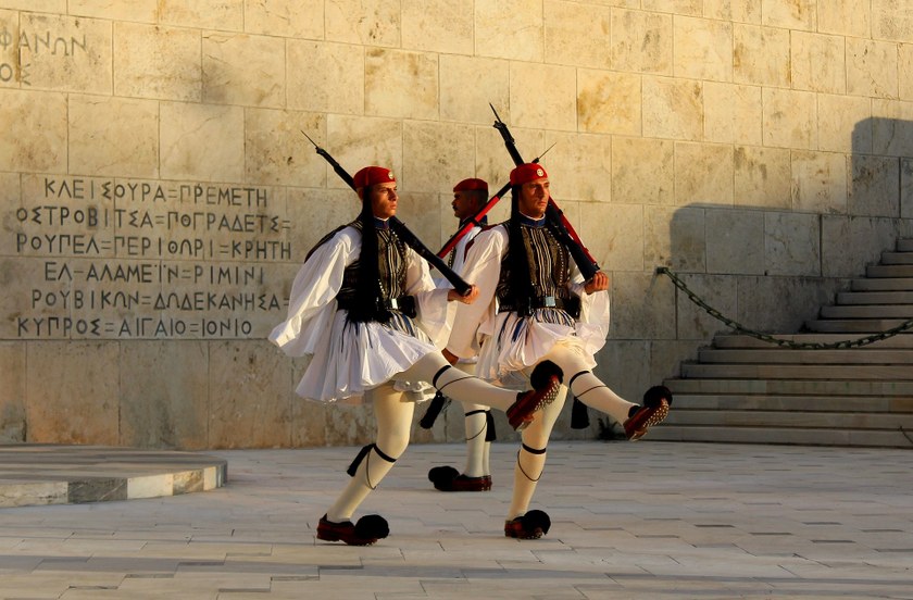 GRIECHENLAND: Regierung stellt Gesetzesentwurf zur Ehe für alle vor