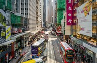 HONG KONG: Gericht unterstützt lesbisches Paar mit eindrücklichem Urteil