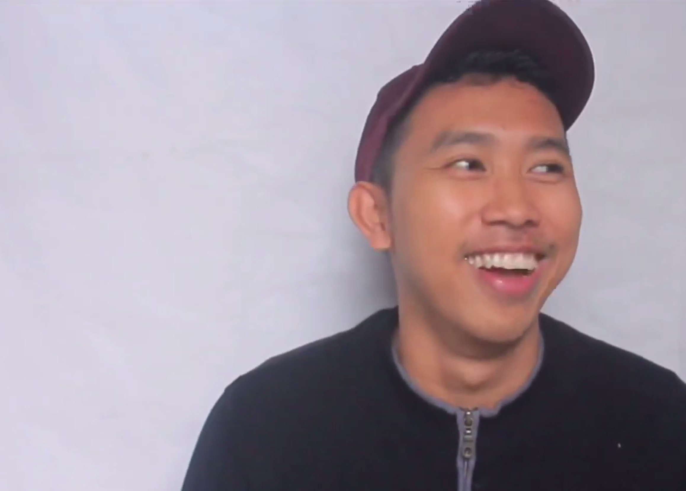 INDONESIEN Schwuler Youtuber wehrt sich gegen geplantes Verbot von