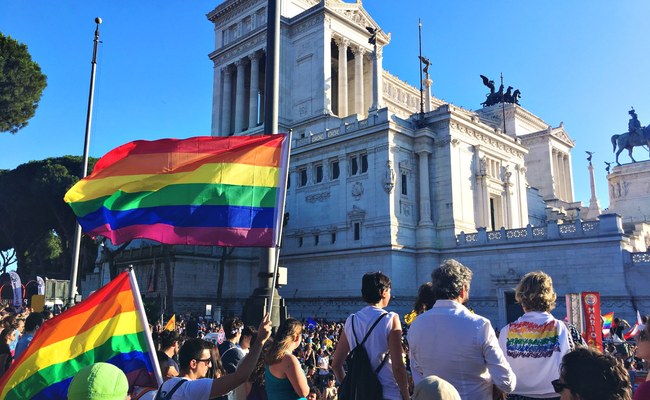 ITALIEN: Ein grosser Sieg für Regenbogenfamilien vor Gericht