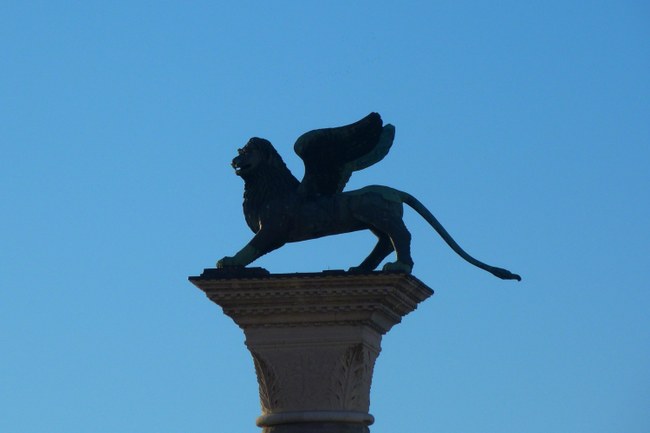 ITALIEN: Kulturministerium verweigert Unterstützung für den Queer Lion in Venedig