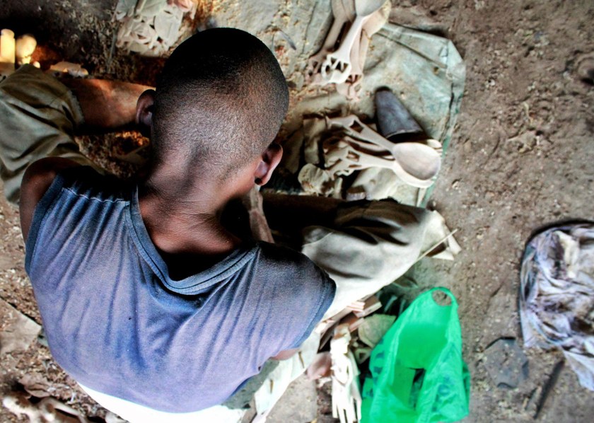 KAMERUN: 68 Verhaftungen bei grossangelegter Aktion gegen LGBTI+