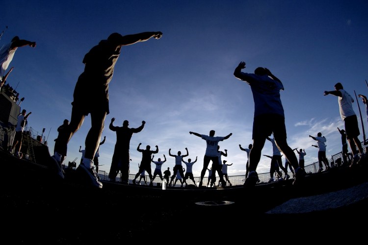 KANADA: „Schickt keine S*x Toys mehr auf die US-Marinebasis in Bahrain!“