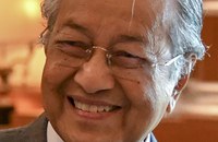 MALAYSIA: Premier verurteilt die Auspeitschung von zwei Frauen