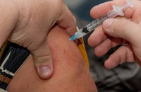 MEDIZIN: Erste Tests mit HIV-Impfungen haben begonnen