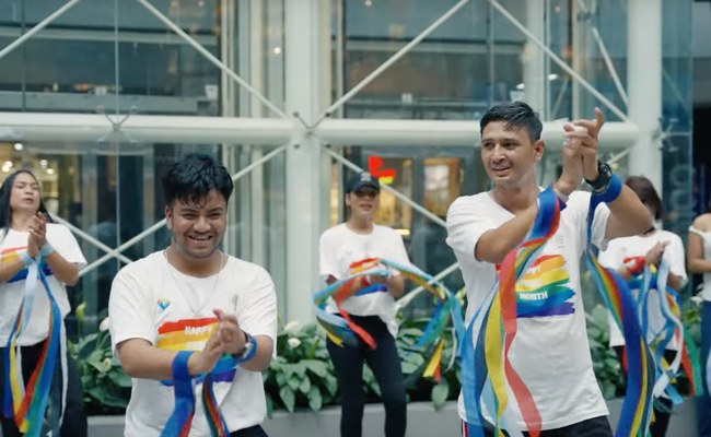 NEPAL: Pride trotzt den Kürzungen der Hilfsgelder durch die USA