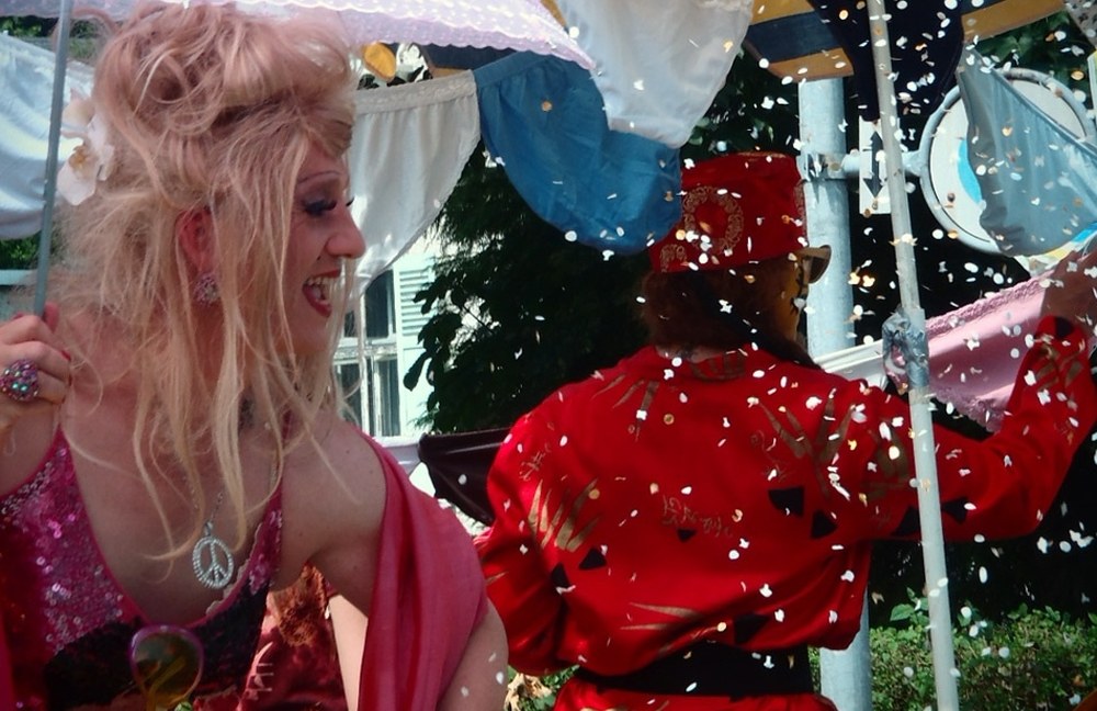 ÖSTERREICH: Petition gegen Drag Queen Story Hour unweit der Schweizer Grenze