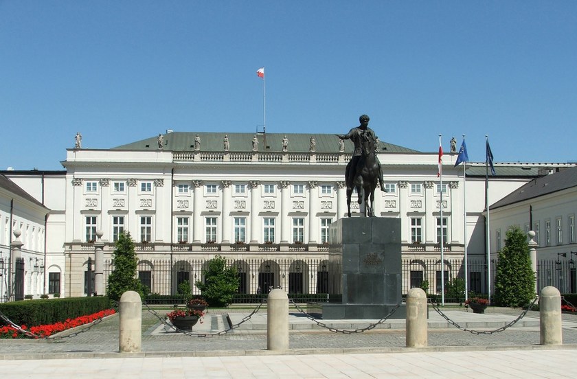 POLEN: Präsident blockiert Partnerschaftsgesetz mit Veto