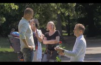 POLEN: Schwules Paar macht sich 100 Heiratsanträge