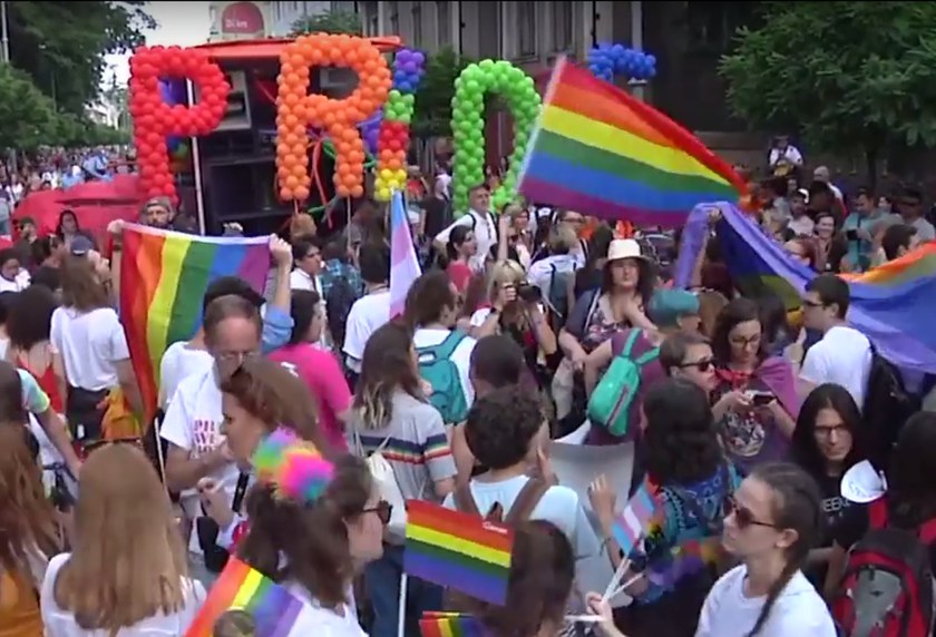 RUMÄNIEN: Besucherrekord an Bukarest Pride