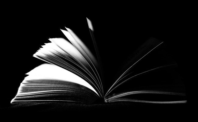 RUSSLAND: Razzia und Verhaftung bei Russlands grösstem Buchverlag