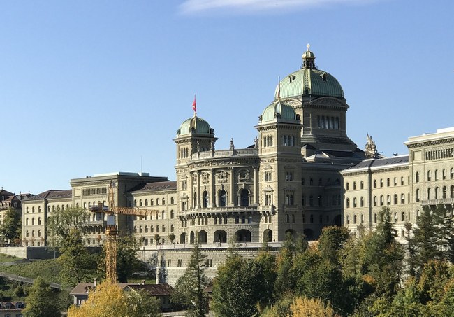 SCHWEIZ: Der Nationalrat will Regenbogenfamilien besser schützen