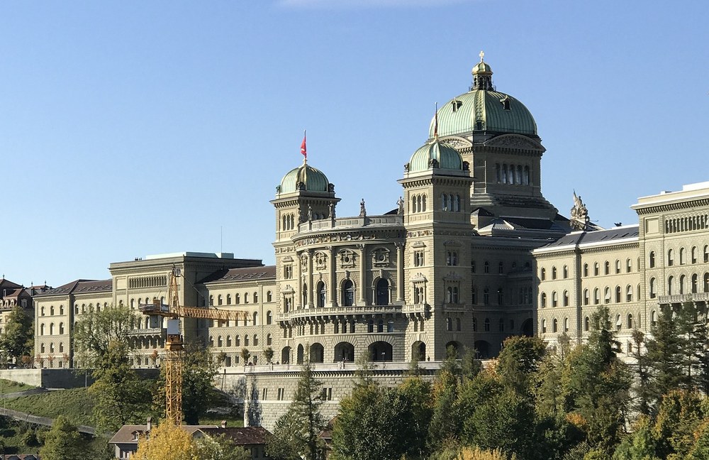 SCHWEIZ: Der Nationalrat will Regenbogenfamilien besser schützen